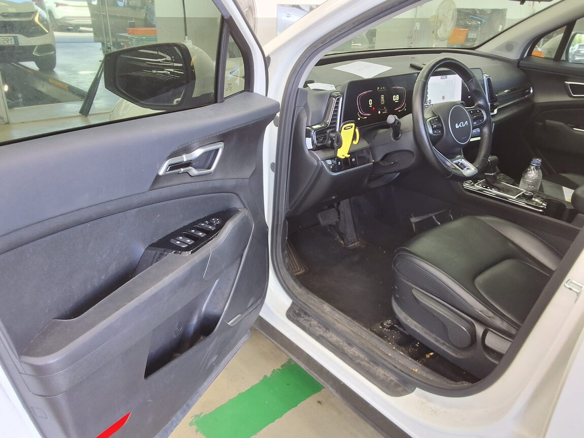 KIA THE ALL NEW SPORTAGE 2.0 DIESEL 2WD TRENDY 2023 - zdjęcie 11