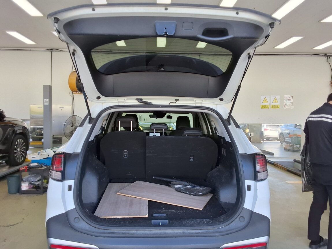 KIA THE ALL NEW SPORTAGE 2.0 DIESEL 2WD TRENDY 2023 - zdjęcie 21
