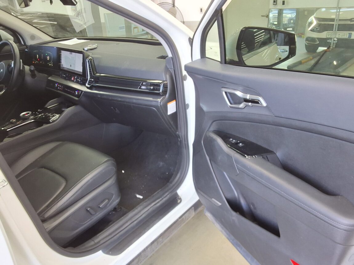 KIA THE ALL NEW SPORTAGE HYBRID 1.6 HEV 4WD NOBLESSE 2024 - zdjęcie 19