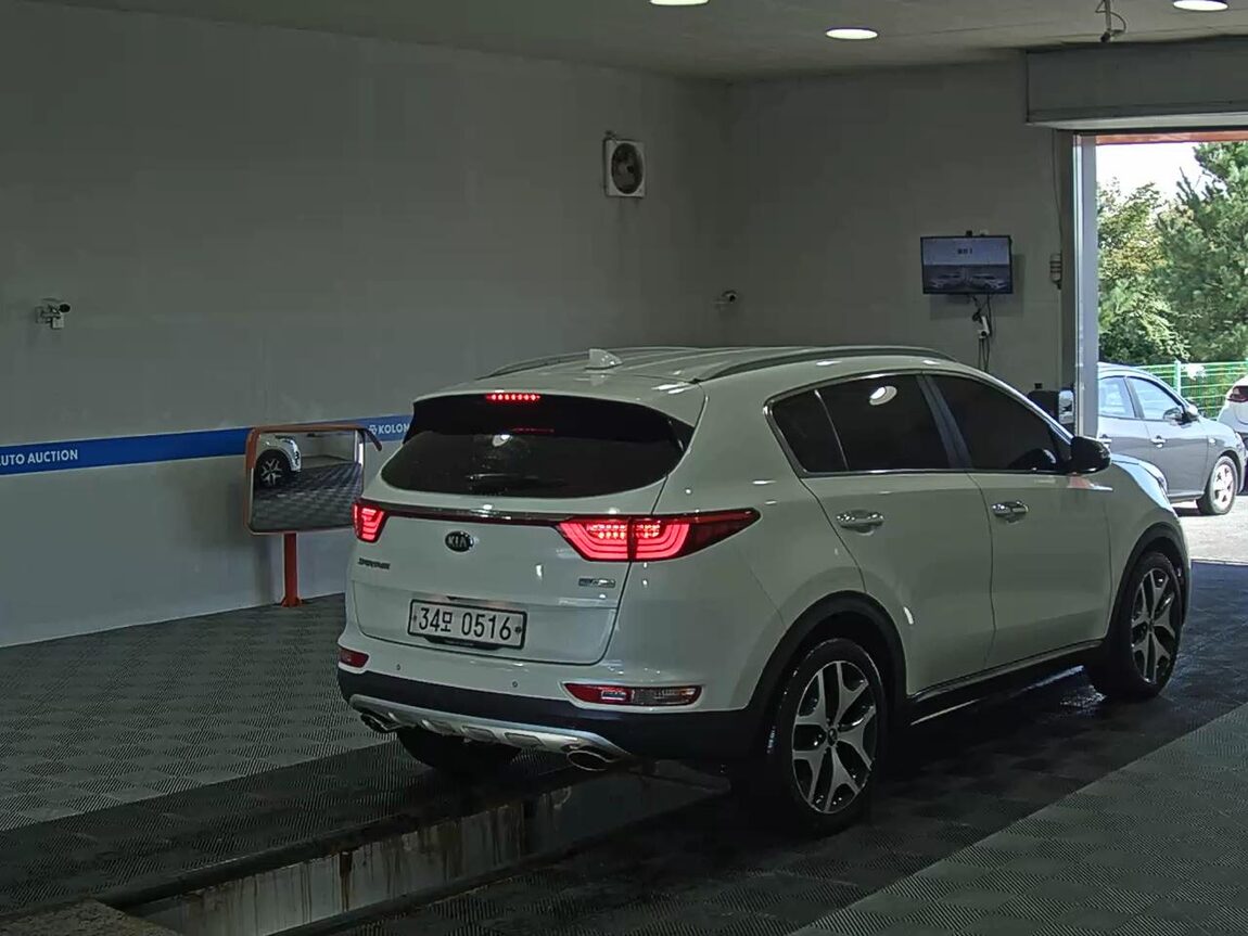 KIA NEW SPORTAGE R2.0 2WD NOBLESSE 2016 - zdjęcie 5