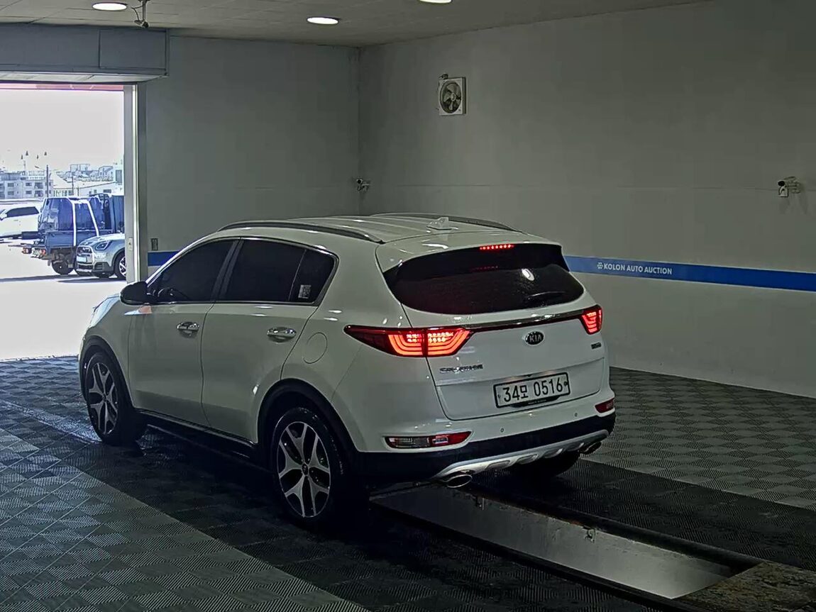 KIA NEW SPORTAGE R2.0 2WD NOBLESSE 2016 - zdjęcie 6