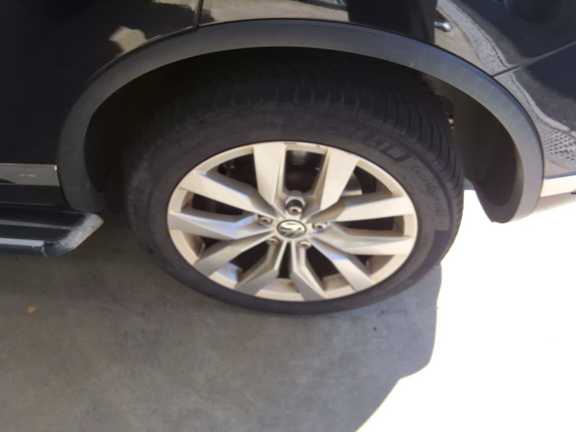 VOLKSWAGEN THE NEW TOUAREG (2ND GEN F/L) 3.0 V6 TDI BLUEMOTION PREMIUM 2016 - zdjęcie 21