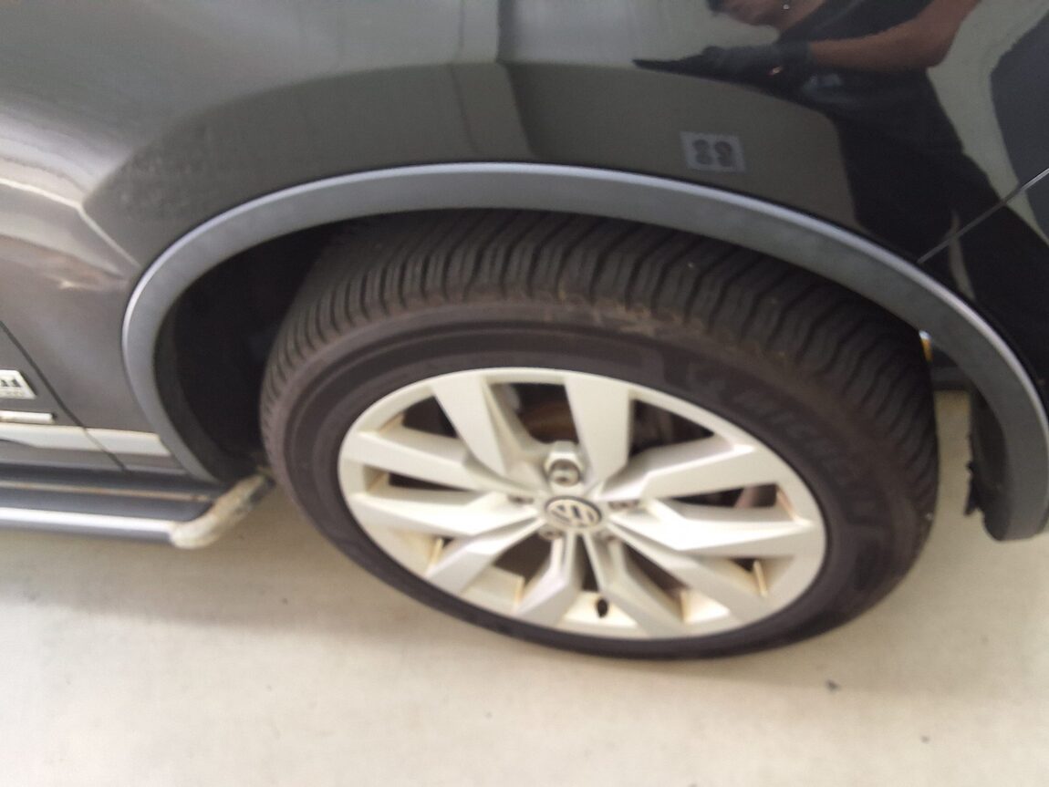 VOLKSWAGEN THE NEW TOUAREG (2ND GEN F/L) 3.0 V6 TDI BLUEMOTION PREMIUM 2016 - zdjęcie 22
