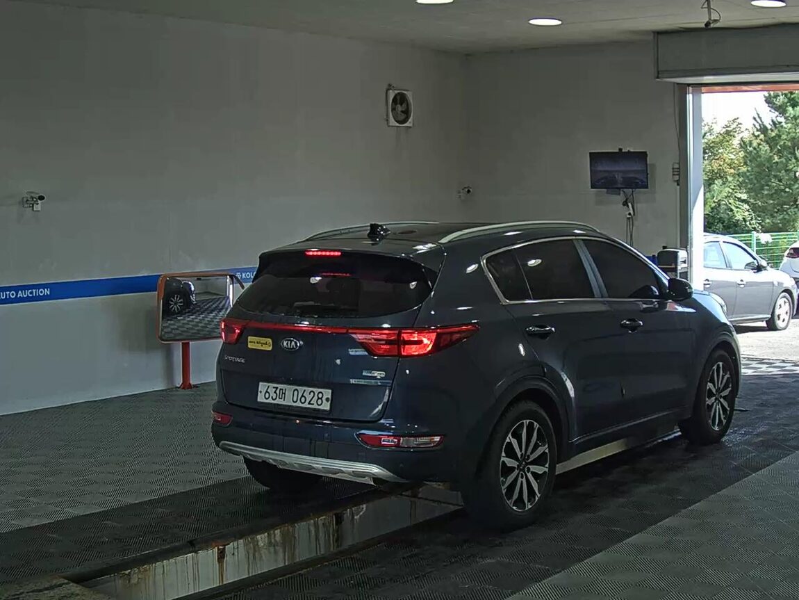 KIA NEW SPORTAGE R2.0 2WD NOBLESSE 2016 - zdjęcie 5