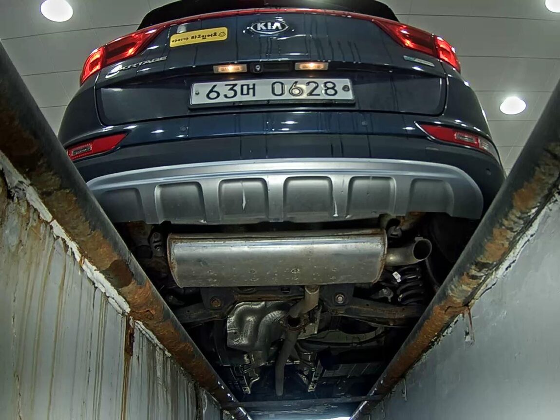 KIA NEW SPORTAGE R2.0 2WD NOBLESSE 2016 - zdjęcie 8