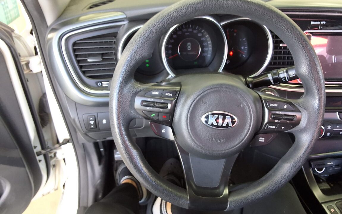 KIA THE NEW K5 2.0 CVVL LUXURY 2014 - zdjęcie 17