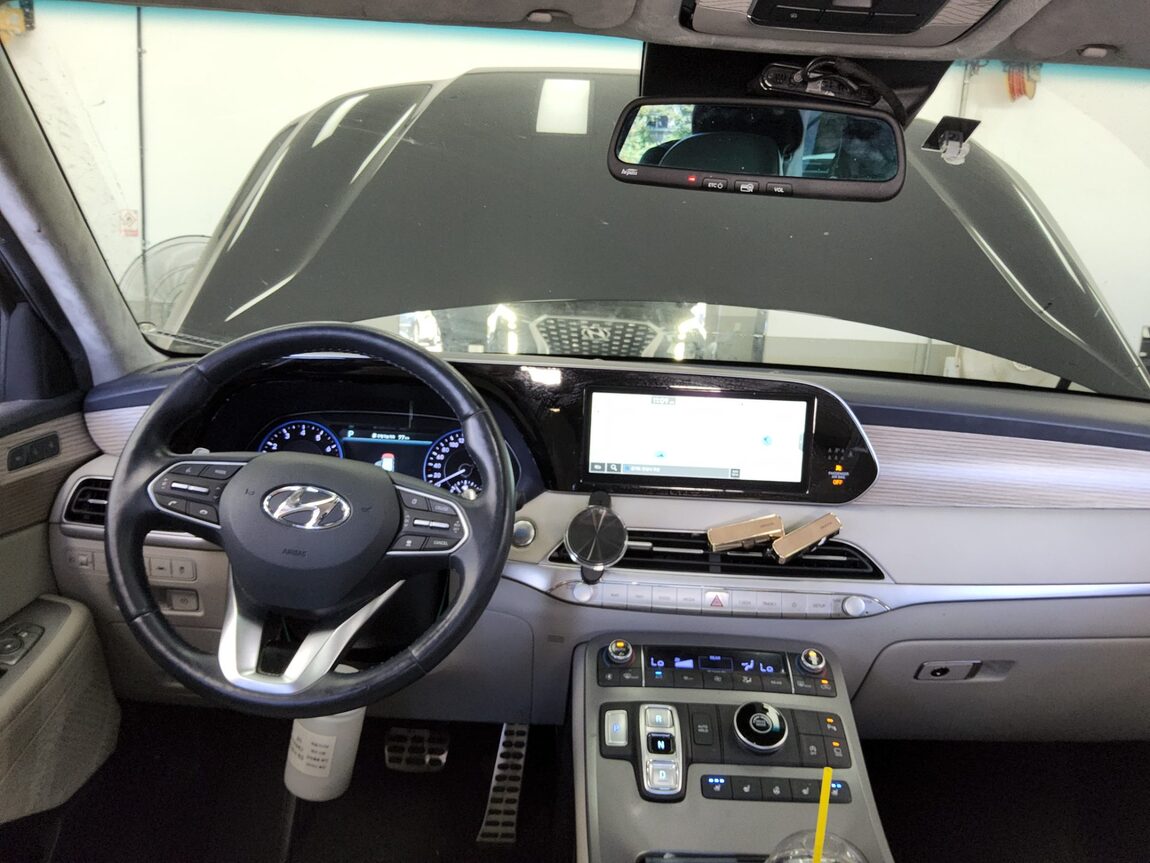 HYUNDAI PALISADE 3.8 GASOLINE PRESTIGE 2022 - zdjęcie 11