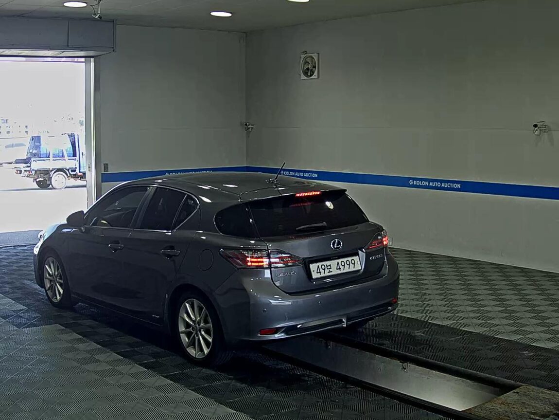 LEXUS CT 200h TRENDY 2012 - zdjęcie 6