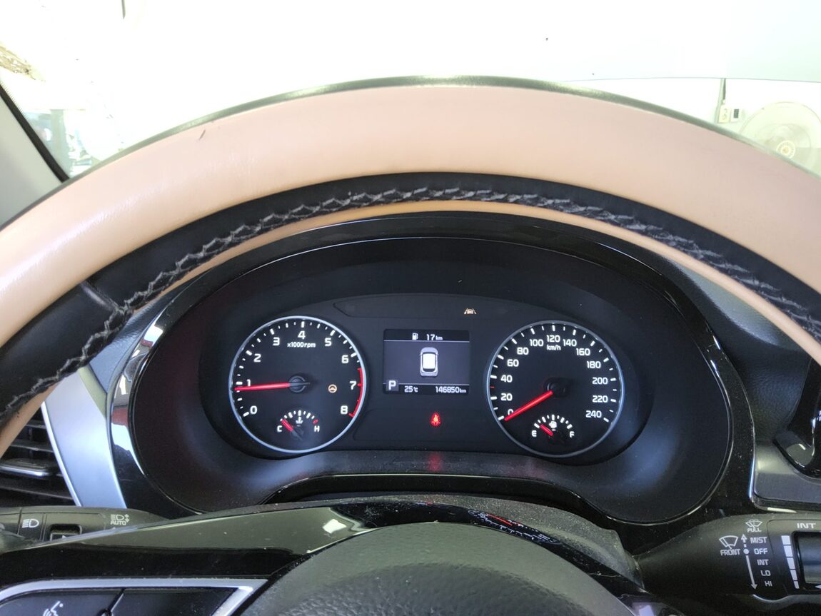 KIA SELTOS 1.6 GASOLINE 2WD SIGNATURE 2022 - zdjęcie 9