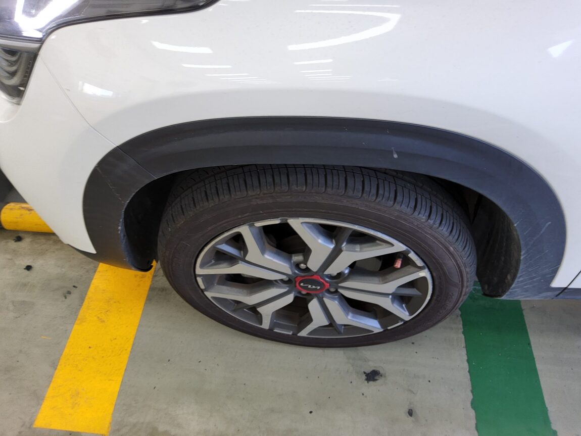 KIA SELTOS 1.6 GASOLINE 2WD SIGNATURE 2022 - zdjęcie 22