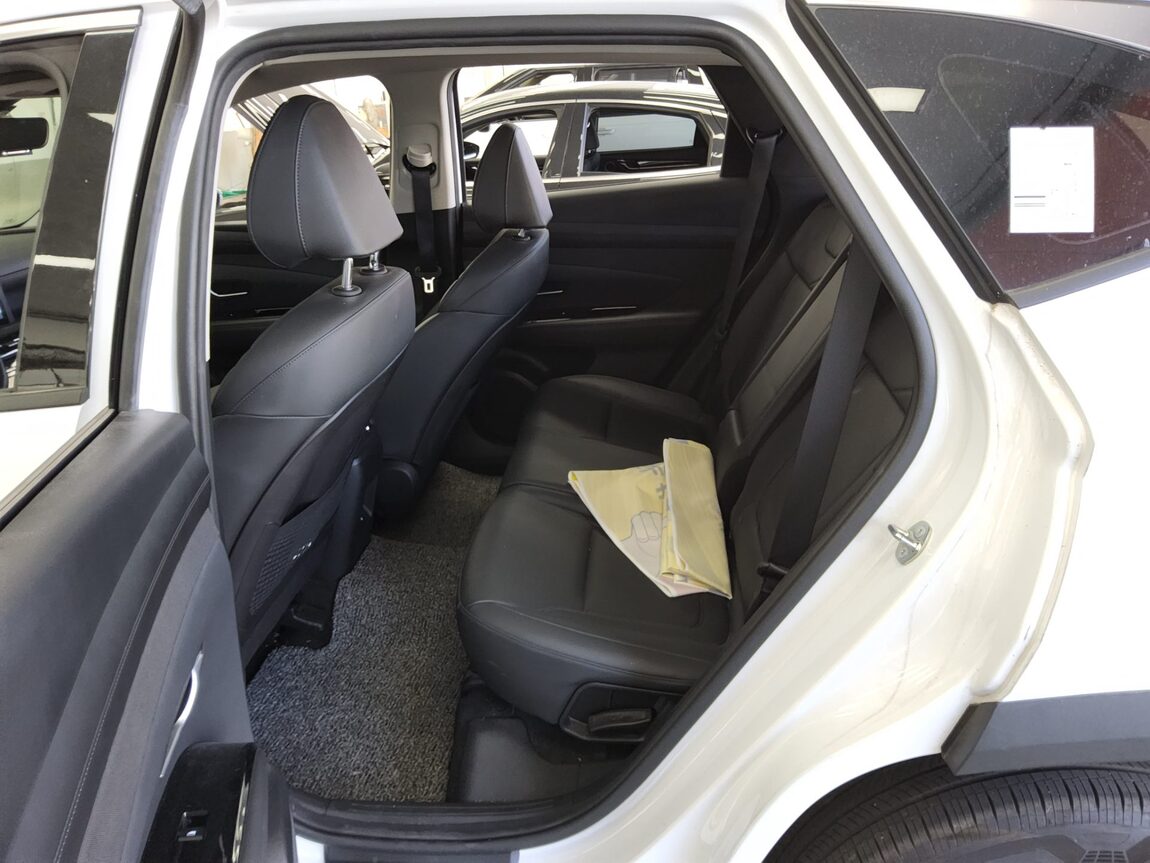 HYUNDAI THE NEW TUCSON 1.6 TURBO 2WD PREMIUM 2024 - zdjęcie 12