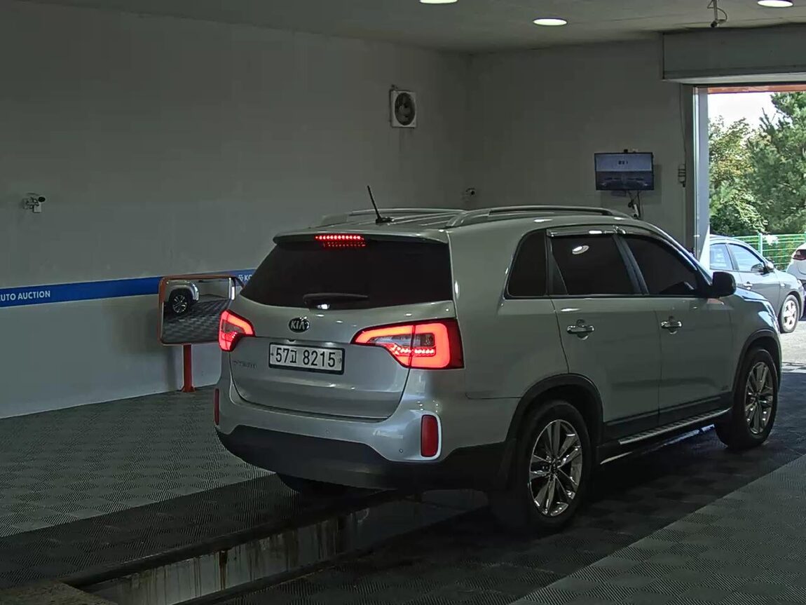 KIA NEW SORENTO R R2.0 4WD NOBLESSE 2014 - zdjęcie 5