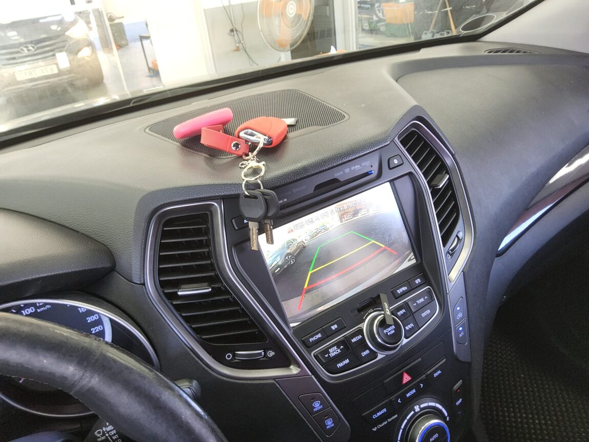 HYUNDAI SANTA FE (DM) DIESEL R2.0 2WD PREMIUM 2014 - zdjęcie 17