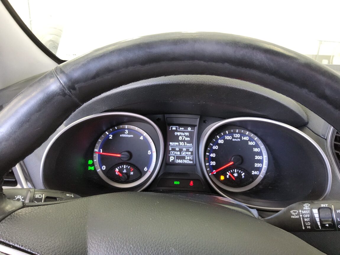 HYUNDAI SANTA FE (DM) DIESEL R2.0 2WD PREMIUM 2013 - zdjęcie 9