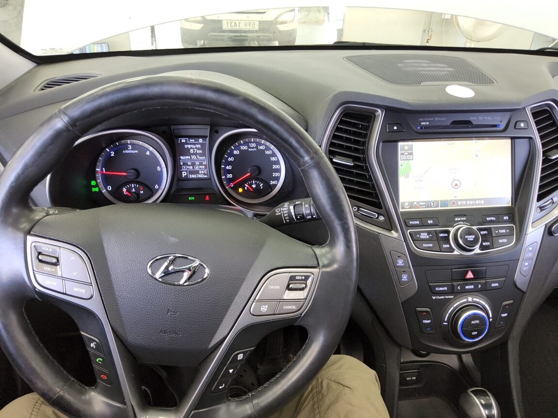 HYUNDAI SANTA FE (DM) DIESEL R2.0 2WD PREMIUM 2013 - zdjęcie 17
