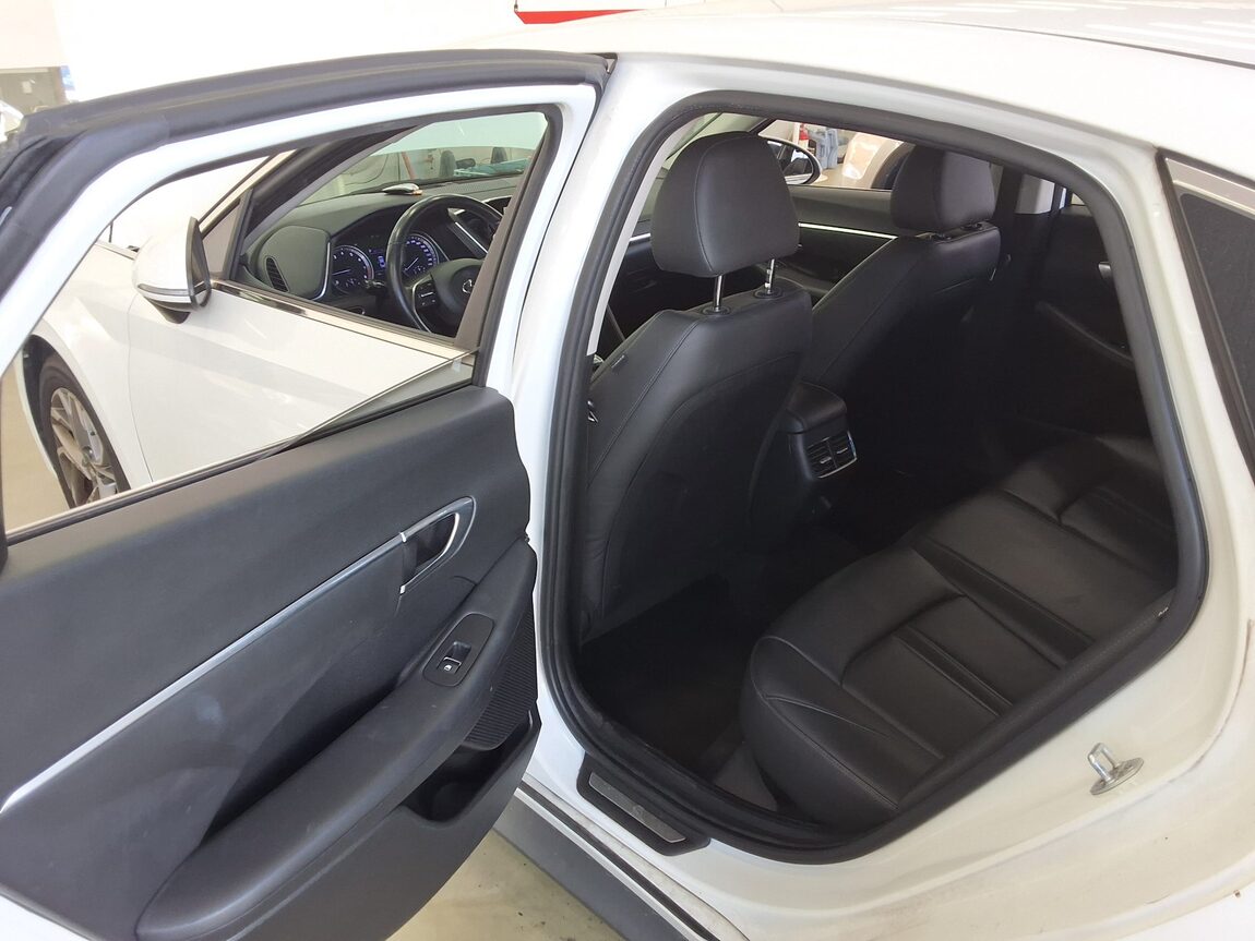 HYUNDAI SONATA (DN8) L2.0 RENTAL CAR SMART 2020 - zdjęcie 13