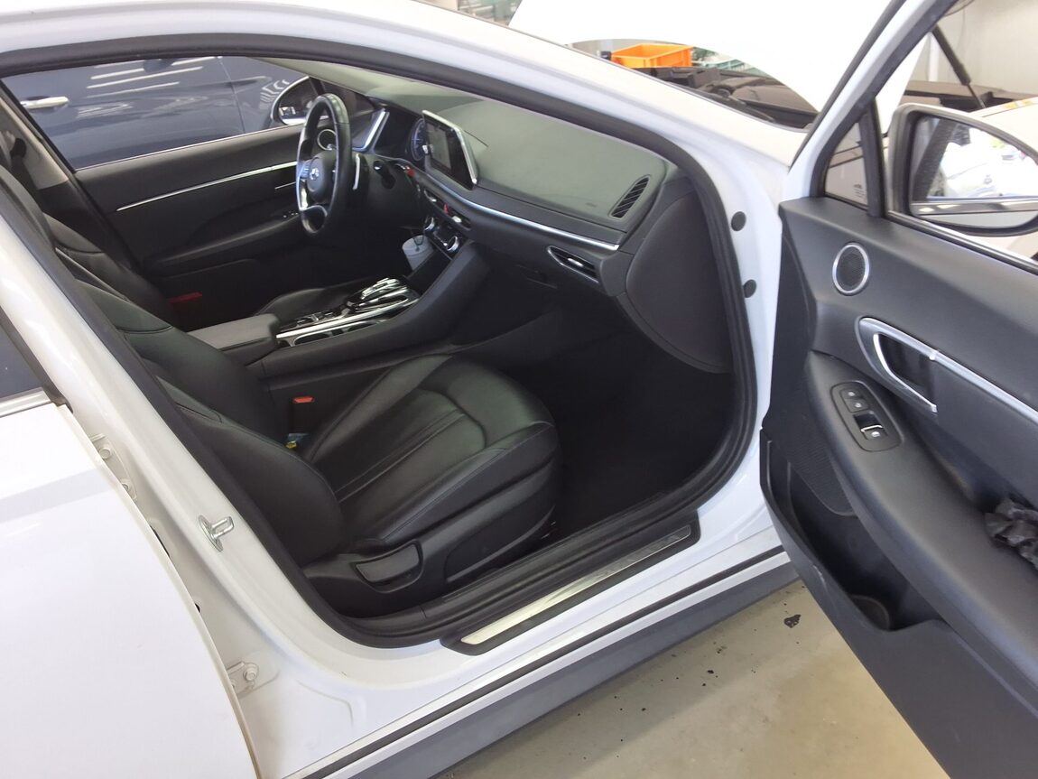 HYUNDAI SONATA (DN8) L2.0 RENTAL CAR SMART 2020 - zdjęcie 15