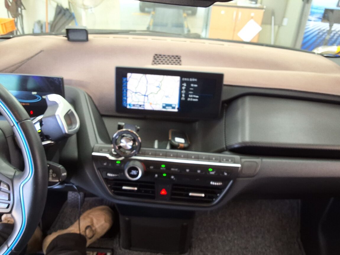 BMW i3 LUX 2015 - zdjęcie 23