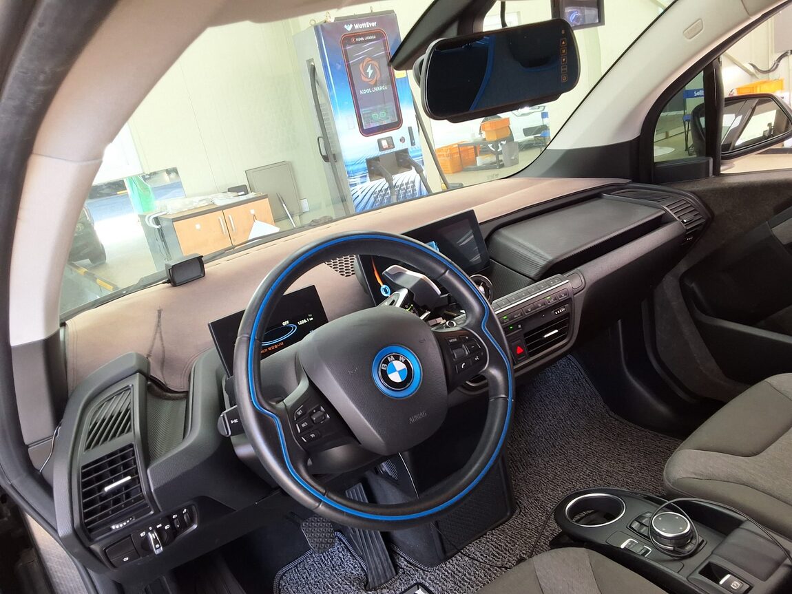 BMW i3 LUX 2015 - zdjęcie 12