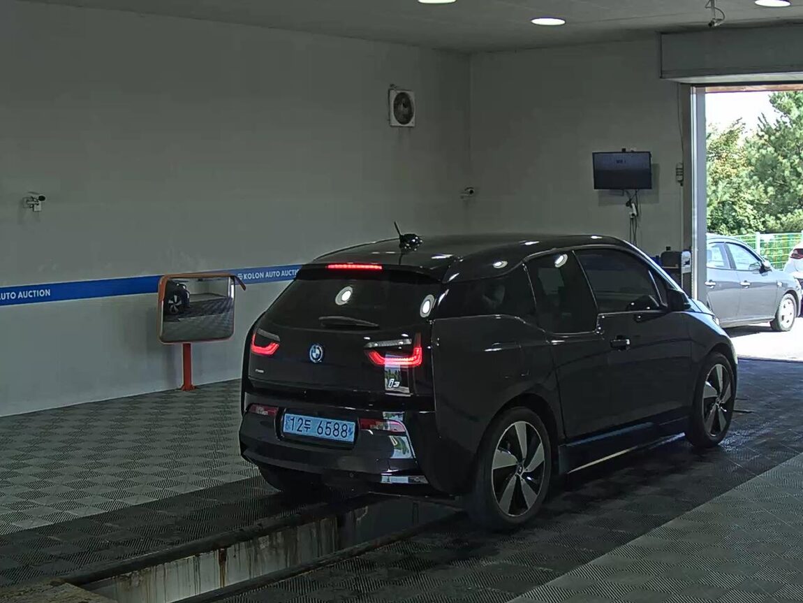 BMW i3 LUX 2015 - zdjęcie 5