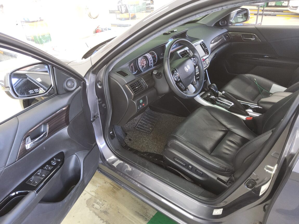 HONDA ACCORD (9TH GEN) 2.4 EX-L 2016 - zdjęcie 10