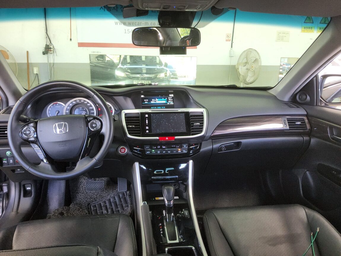 HONDA ACCORD (9TH GEN) 2.4 EX-L 2016 - zdjęcie 11