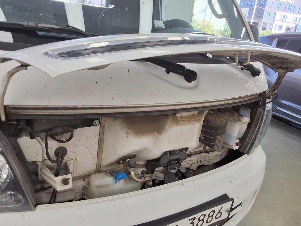 KIA BONGO III CARGO WING BODY 1.2 TON 2018 - zdjęcie 16