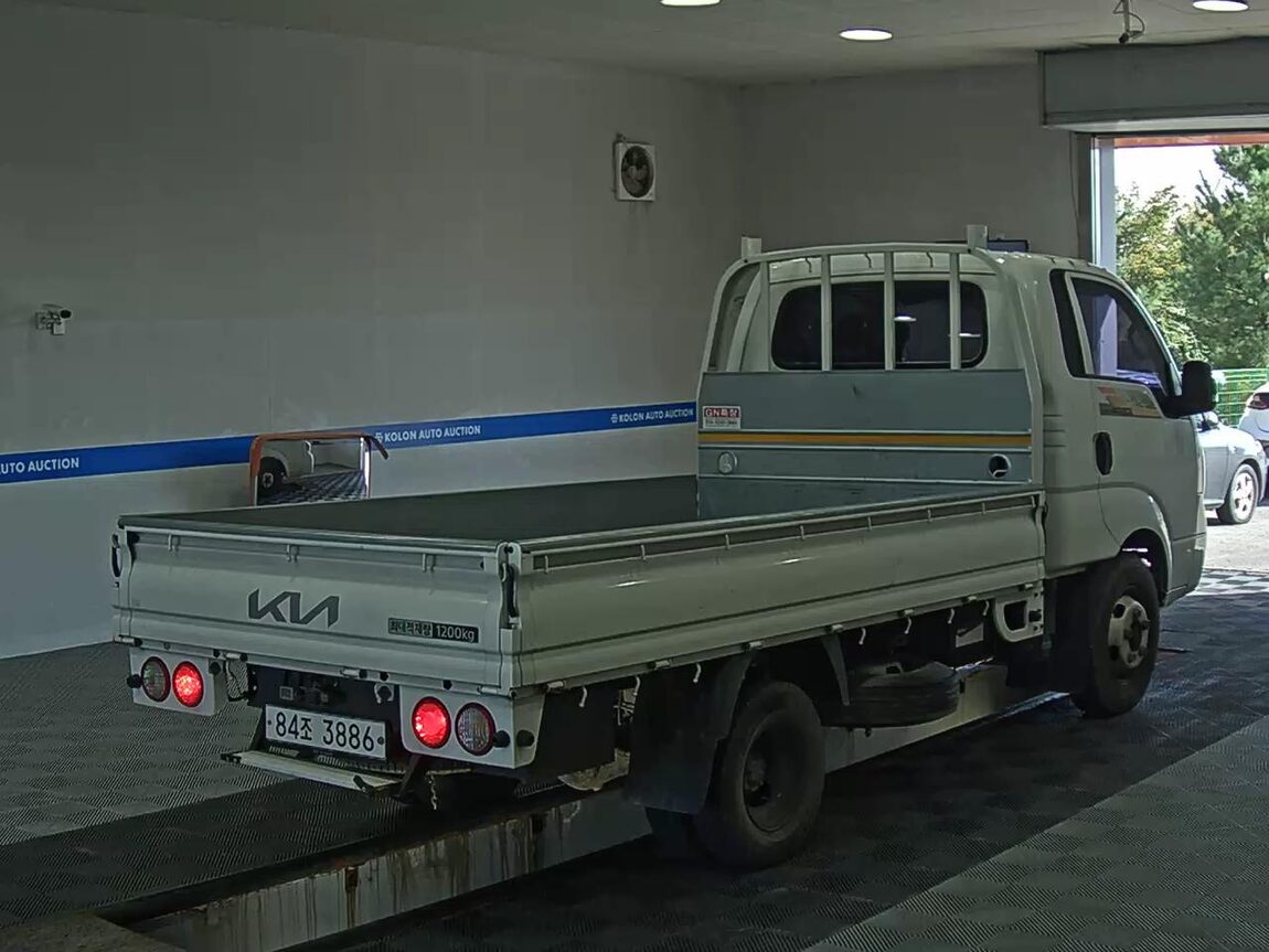 KIA BONGO III CARGO WING BODY 1.2 TON 2018 - zdjęcie 5