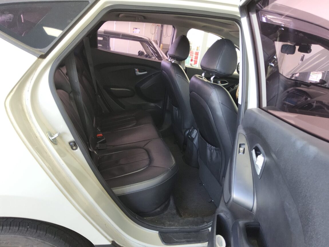 HYUNDAI NEW TUCSON ix GASOLINE 2.0 GDi 2WD STYLE 2014 - zdjęcie 13