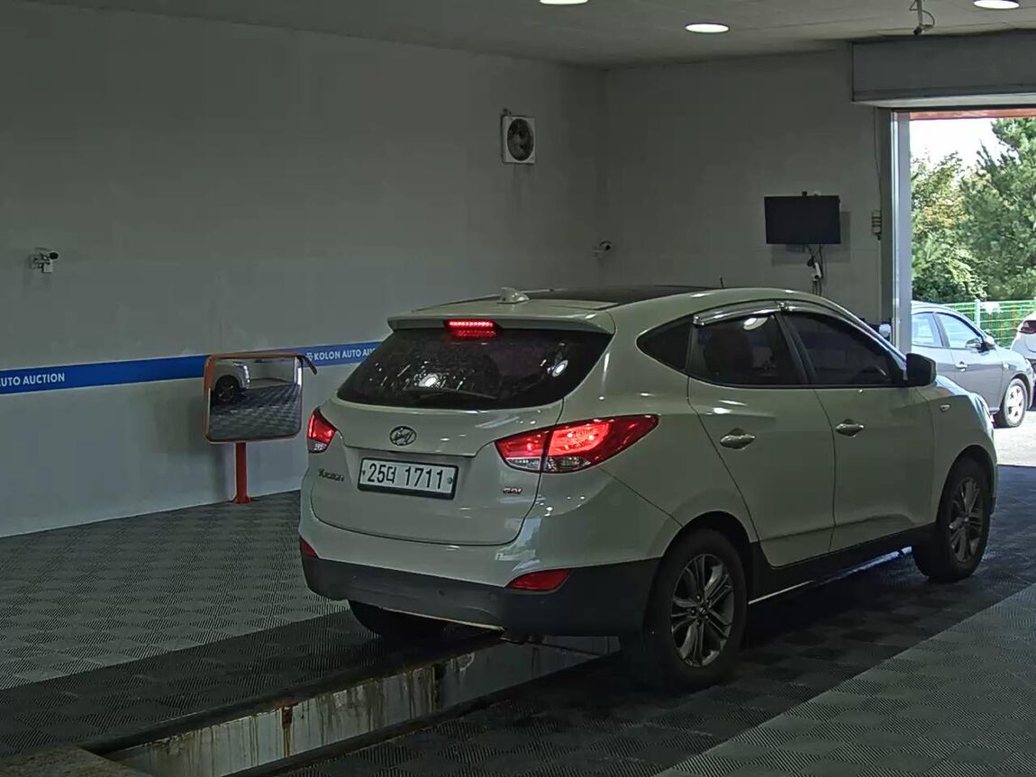 HYUNDAI NEW TUCSON ix GASOLINE 2.0 GDi 2WD STYLE 2014 - zdjęcie 5
