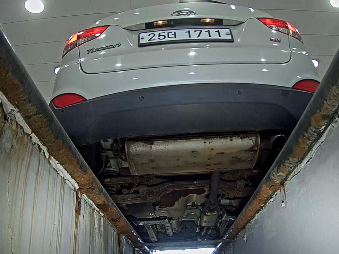 HYUNDAI NEW TUCSON ix GASOLINE 2.0 GDi 2WD STYLE 2014 - zdjęcie 8