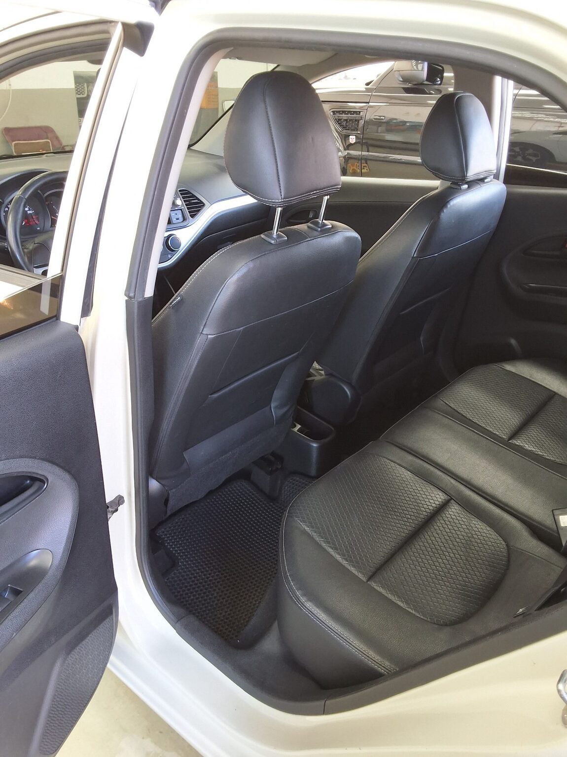 KIA ALL NEW MORNING GASOLINE DELUXE 2013 - zdjęcie 12