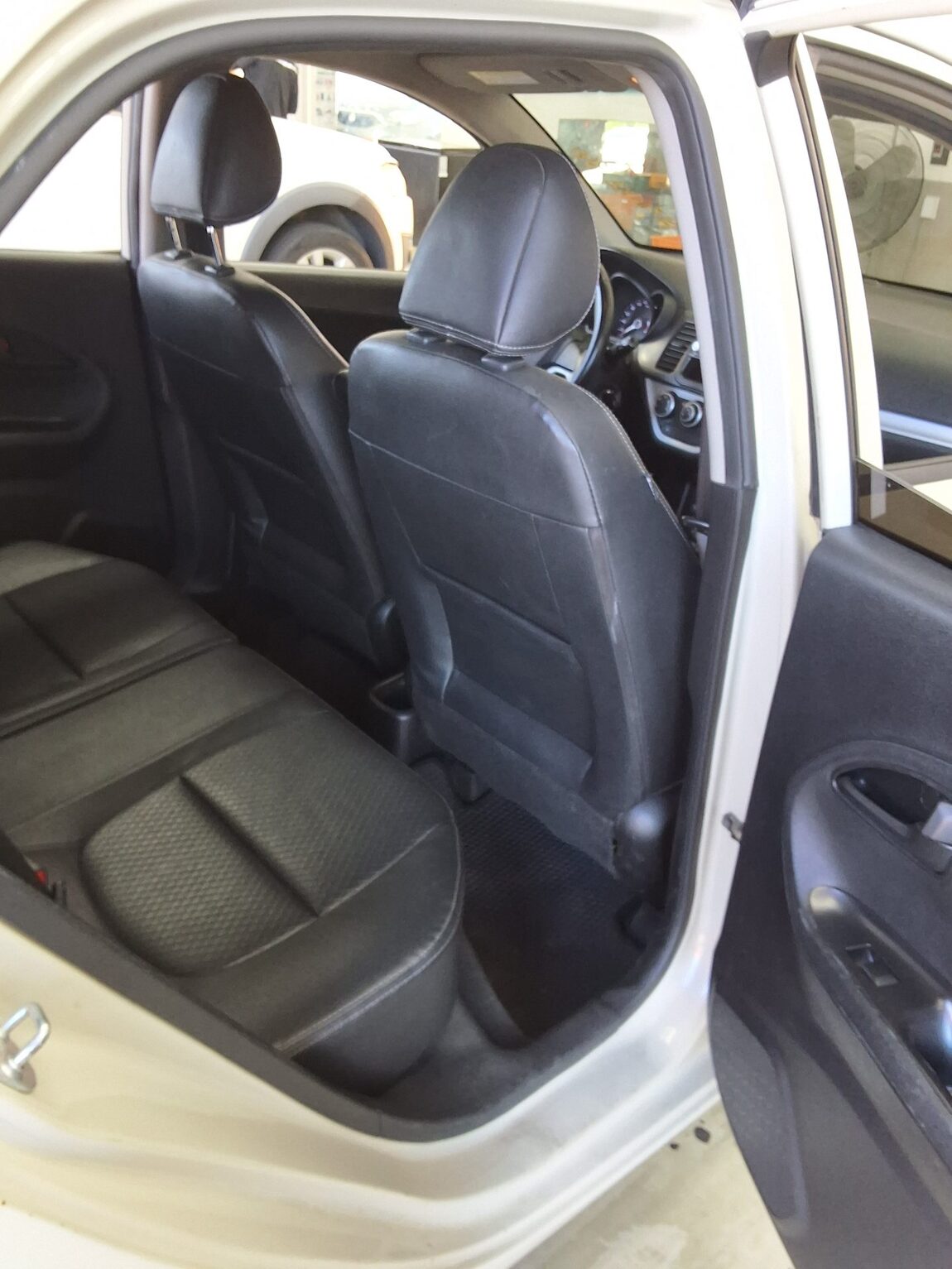 KIA ALL NEW MORNING GASOLINE DELUXE 2013 - zdjęcie 13