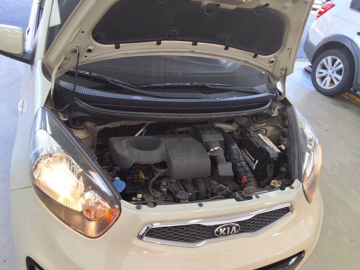 KIA ALL NEW MORNING GASOLINE DELUXE 2013 - zdjęcie 18