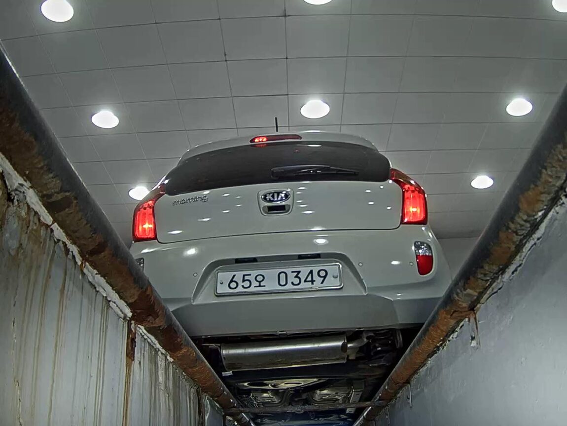 KIA ALL NEW MORNING GASOLINE DELUXE 2013 - zdjęcie 8