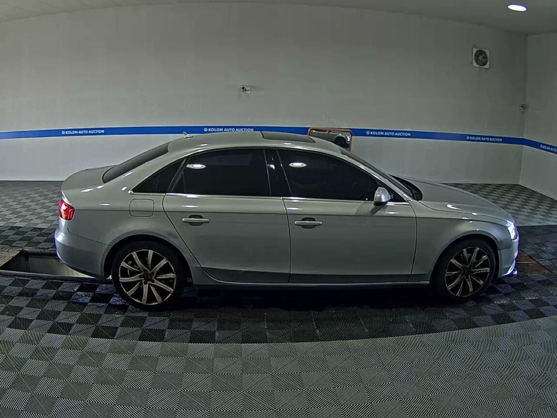 AUDI A4 (4TH GEN) 30 TDI DYNAMIC 2015 - zdjęcie 4