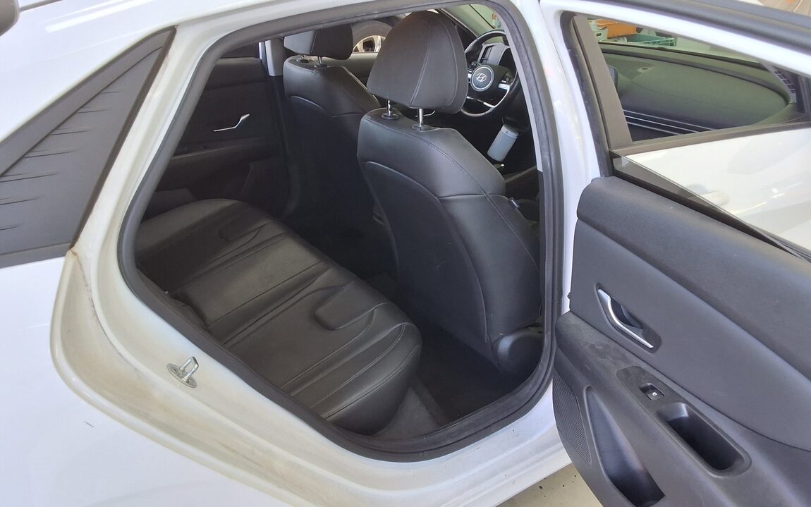 HYUNDAI AVANTE (CN7) 1.6 LPI RENTAL CAR SMART 2022 - zdjęcie 13