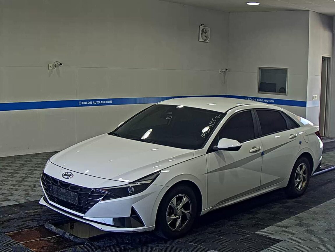 HYUNDAI AVANTE (CN7) 1.6 LPI RENTAL CAR SMART 2022 - zdjęcie 2