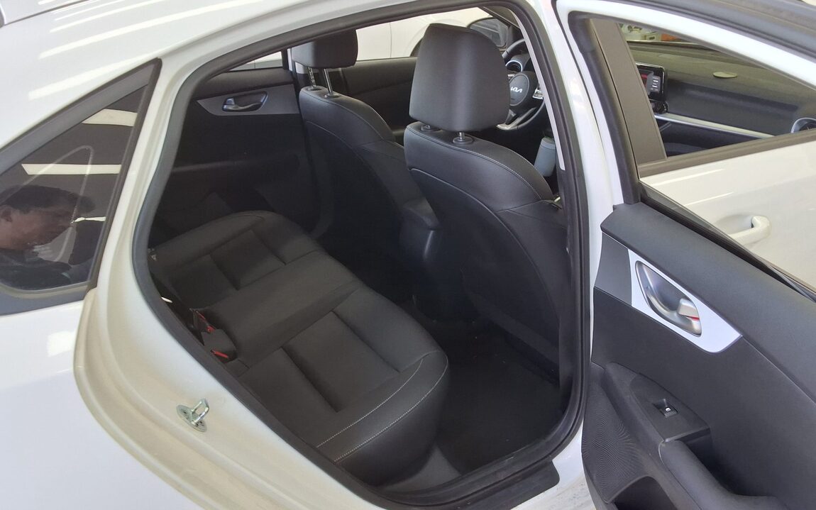 KIA THE NEW K3 1.6 GASOLINE PRESTIGE 2022 - zdjęcie 13