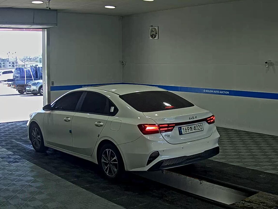 KIA THE NEW K3 1.6 GASOLINE PRESTIGE 2022 - zdjęcie 6