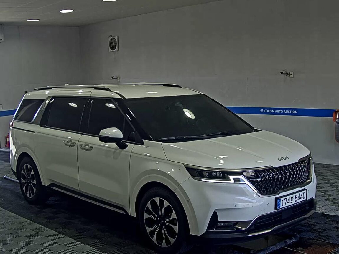 KIA NEW CARNIVAL (KA4) 9-SEATER DIESEL SIGNATURE 2023 - zdjęcie 3