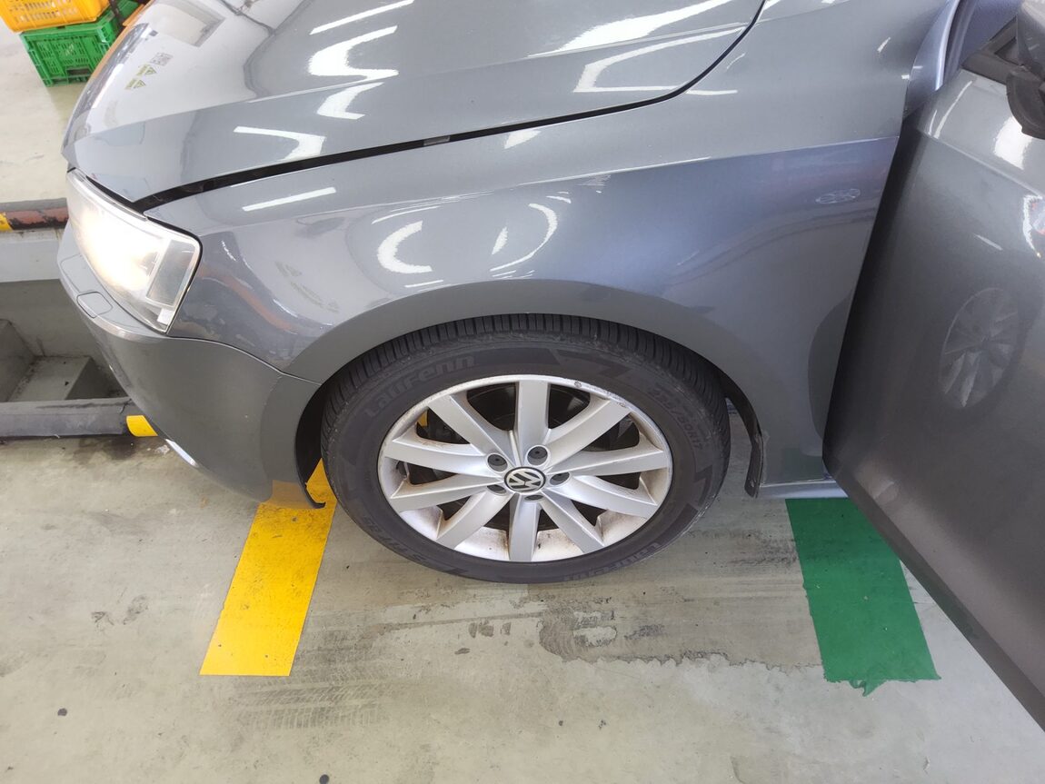 VOLKSWAGEN JETTA (6TH GEN) 2.0 TDI 2014 - zdjęcie 24