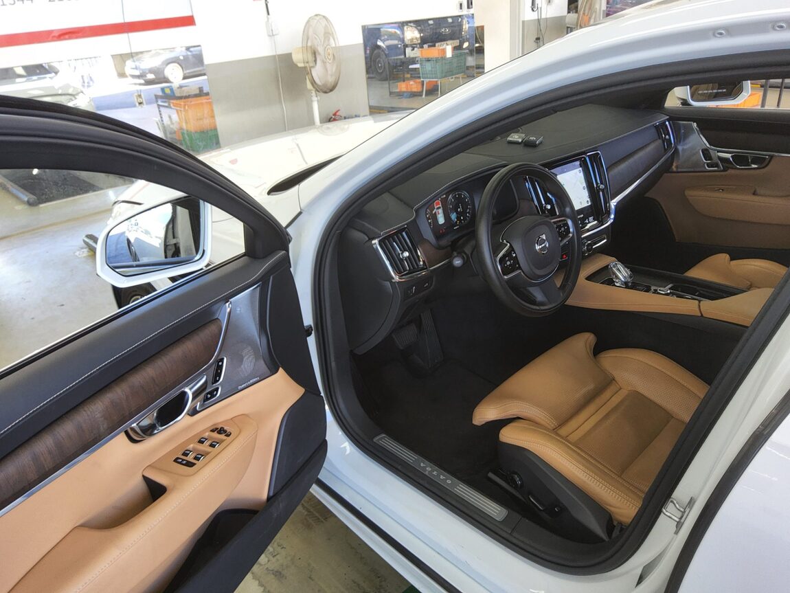 VOLVO THE NEW S90 B5 INSCRIPTION 2021 - zdjęcie 10