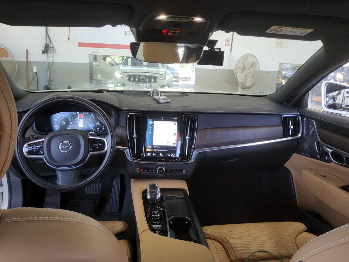 VOLVO THE NEW S90 B5 INSCRIPTION 2021 - zdjęcie 11