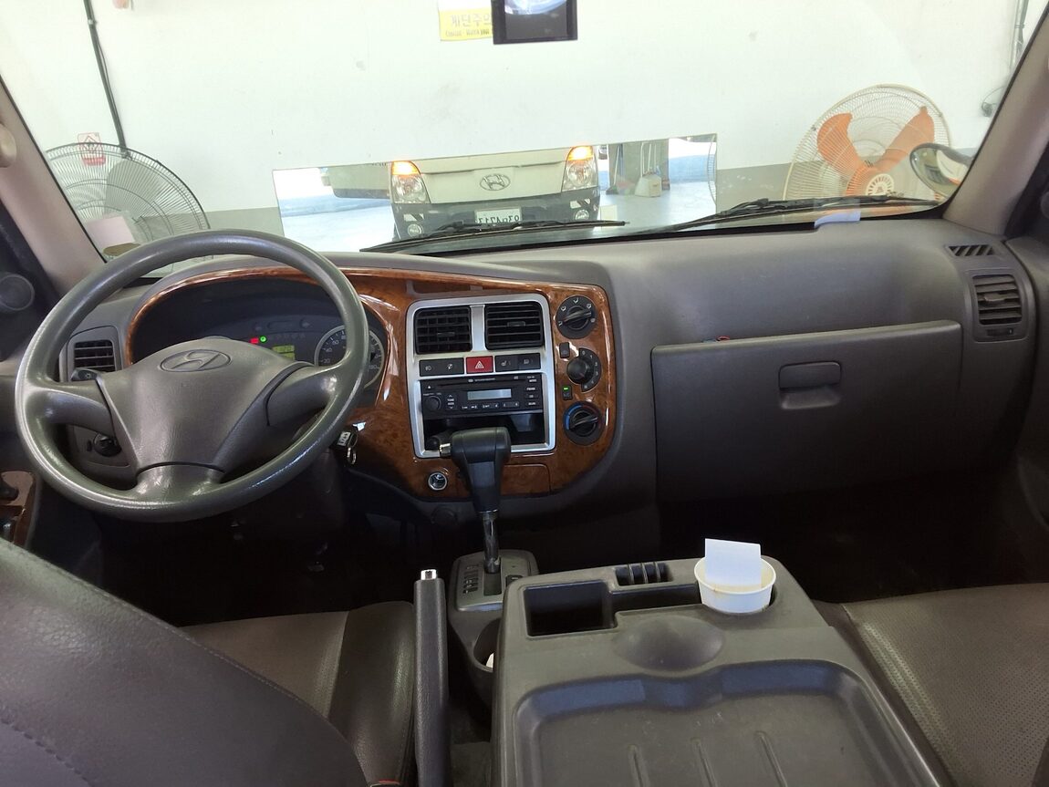 HYUNDAI PORTER II CRDi DOUBLE CAB EXTRA LONG WHEELBASE HIGH SUPER 2011 - zdjęcie 12