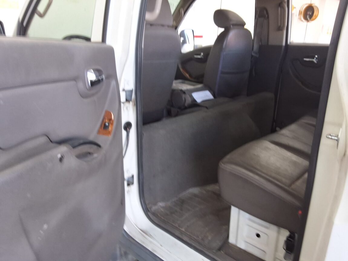 HYUNDAI PORTER II CRDi DOUBLE CAB EXTRA LONG WHEELBASE HIGH SUPER 2011 - zdjęcie 13