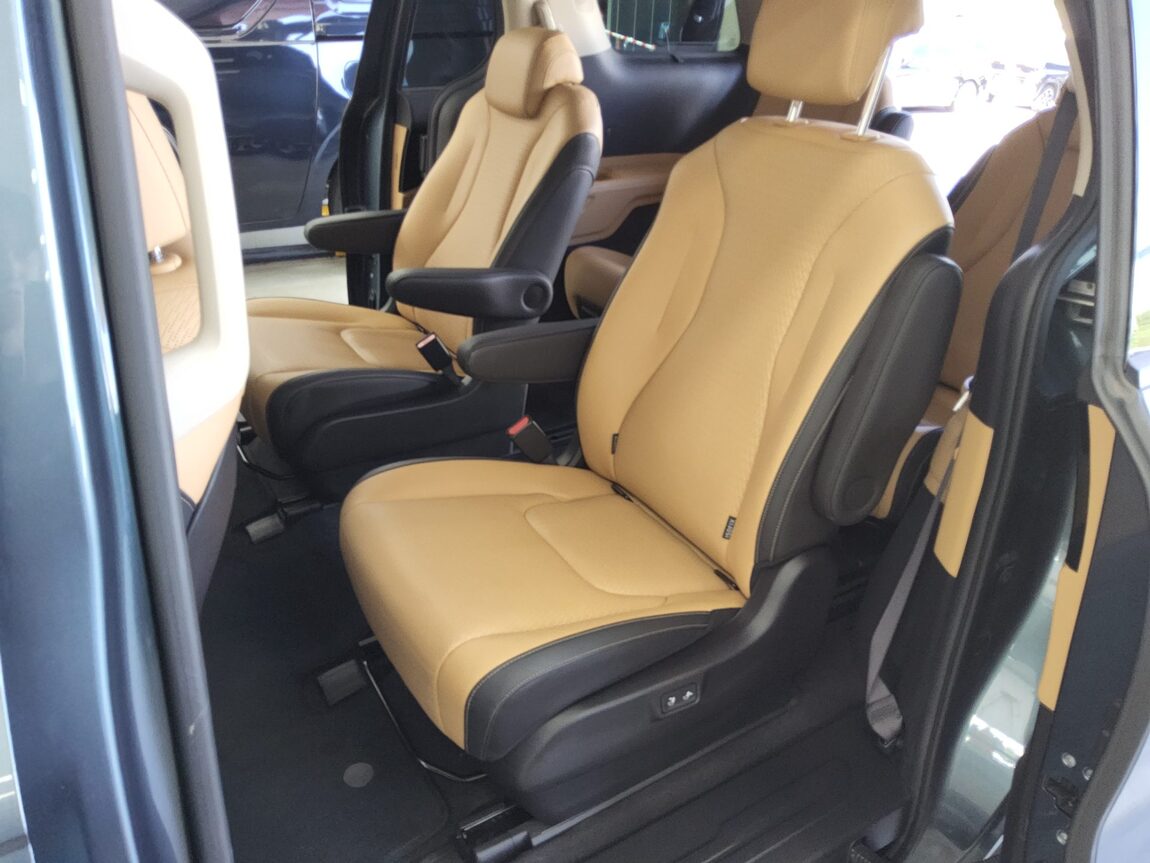 KIA NEW CARNIVAL (KA4) 9-SEATER DIESEL NOBLESSE 2022 - zdjęcie 12
