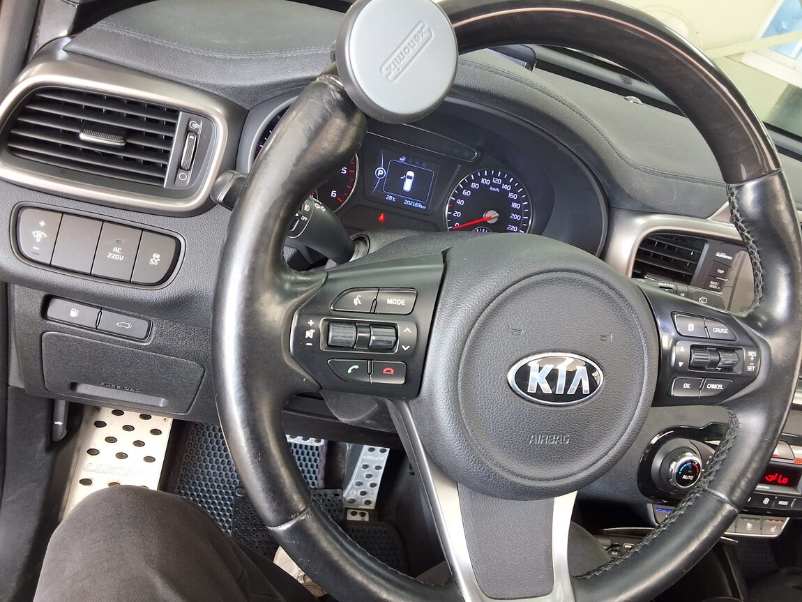 KIA ALL NEW SORENTO R2.0 4WD NOBLESSE 2015 - zdjęcie 23