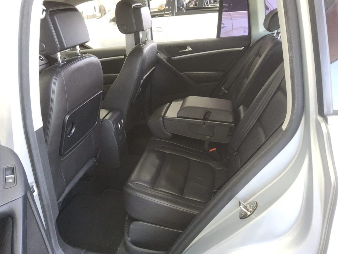 VOLKSWAGEN TIGUAN 2.0 TDI BLUEMOTION 2016 - zdjęcie 12