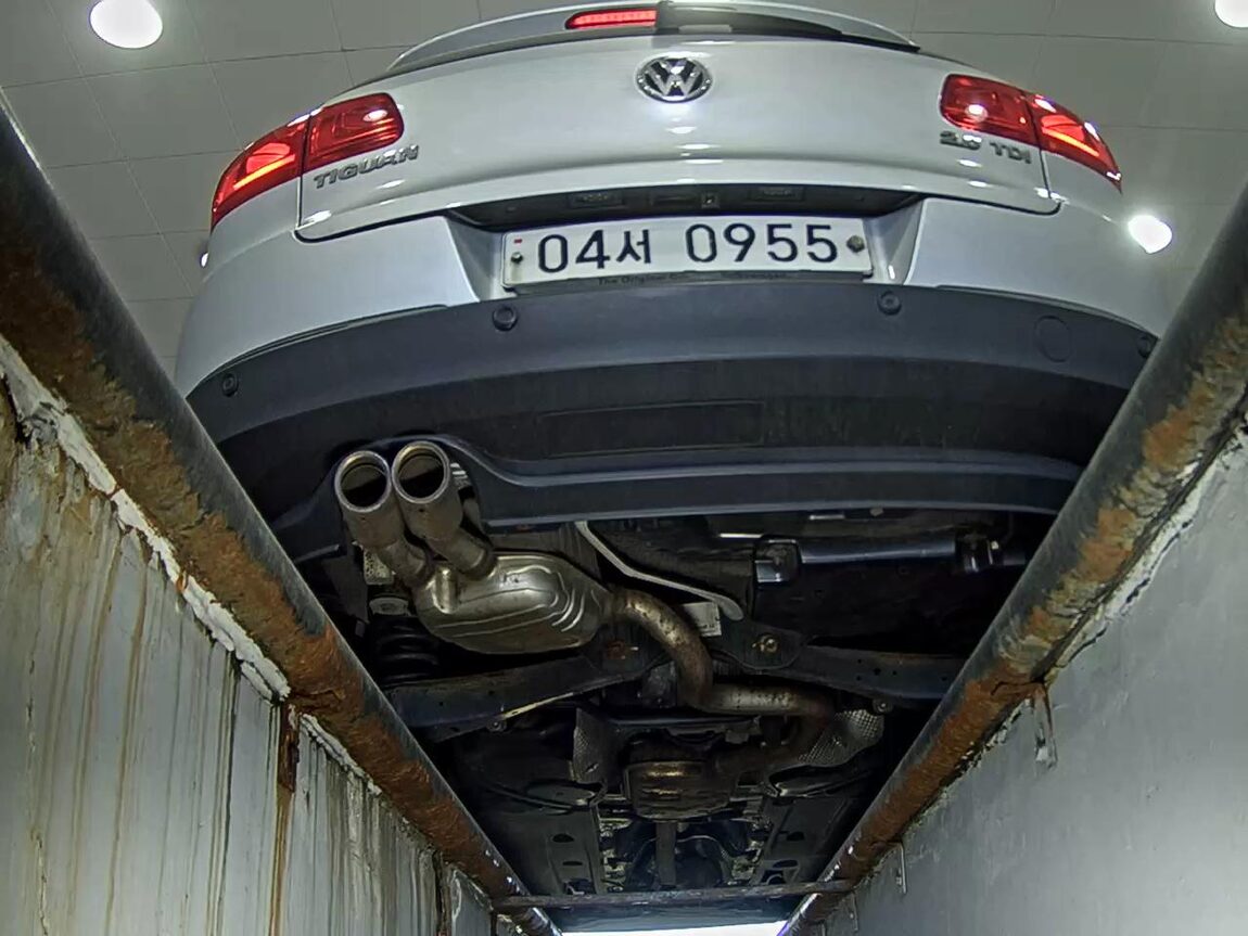 VOLKSWAGEN TIGUAN 2.0 TDI BLUEMOTION 2016 - zdjęcie 8